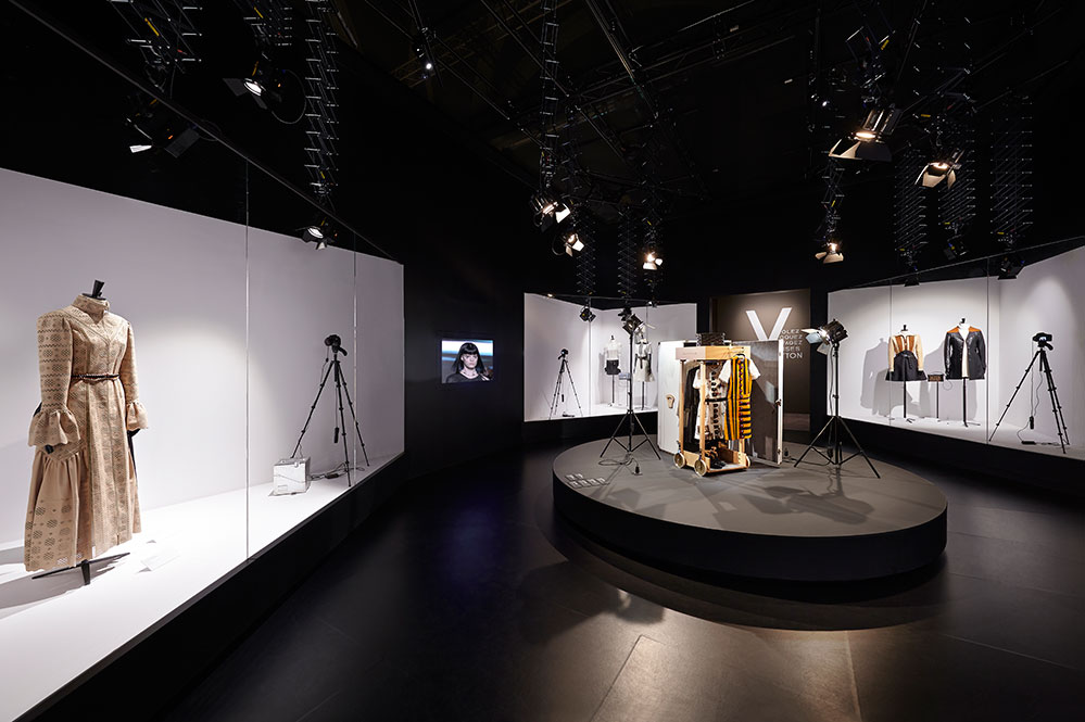 The Volez Voguez Voyagez exhibition (Credit: Grégoire Vieille)